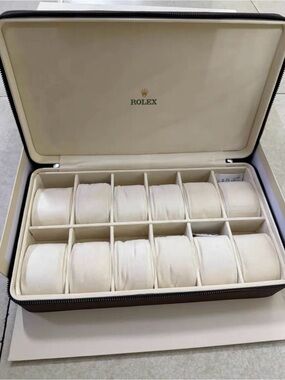 Rolex Cream and Gold Watch Storage Case